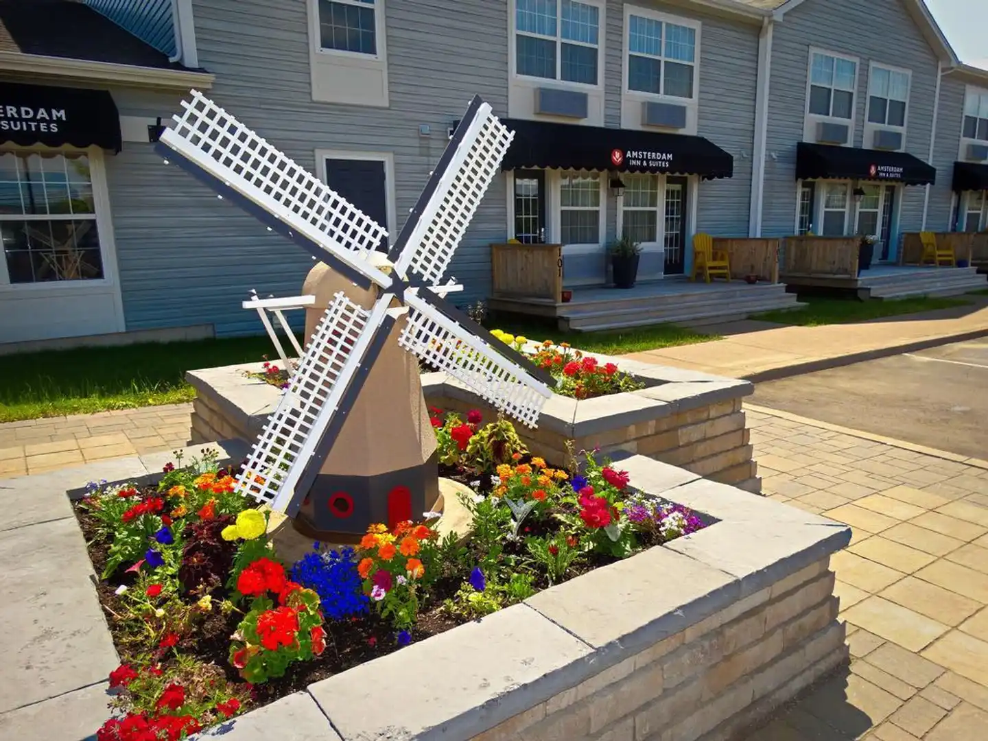 Amsterdam Inn & Suites Moncton Aussenansicht