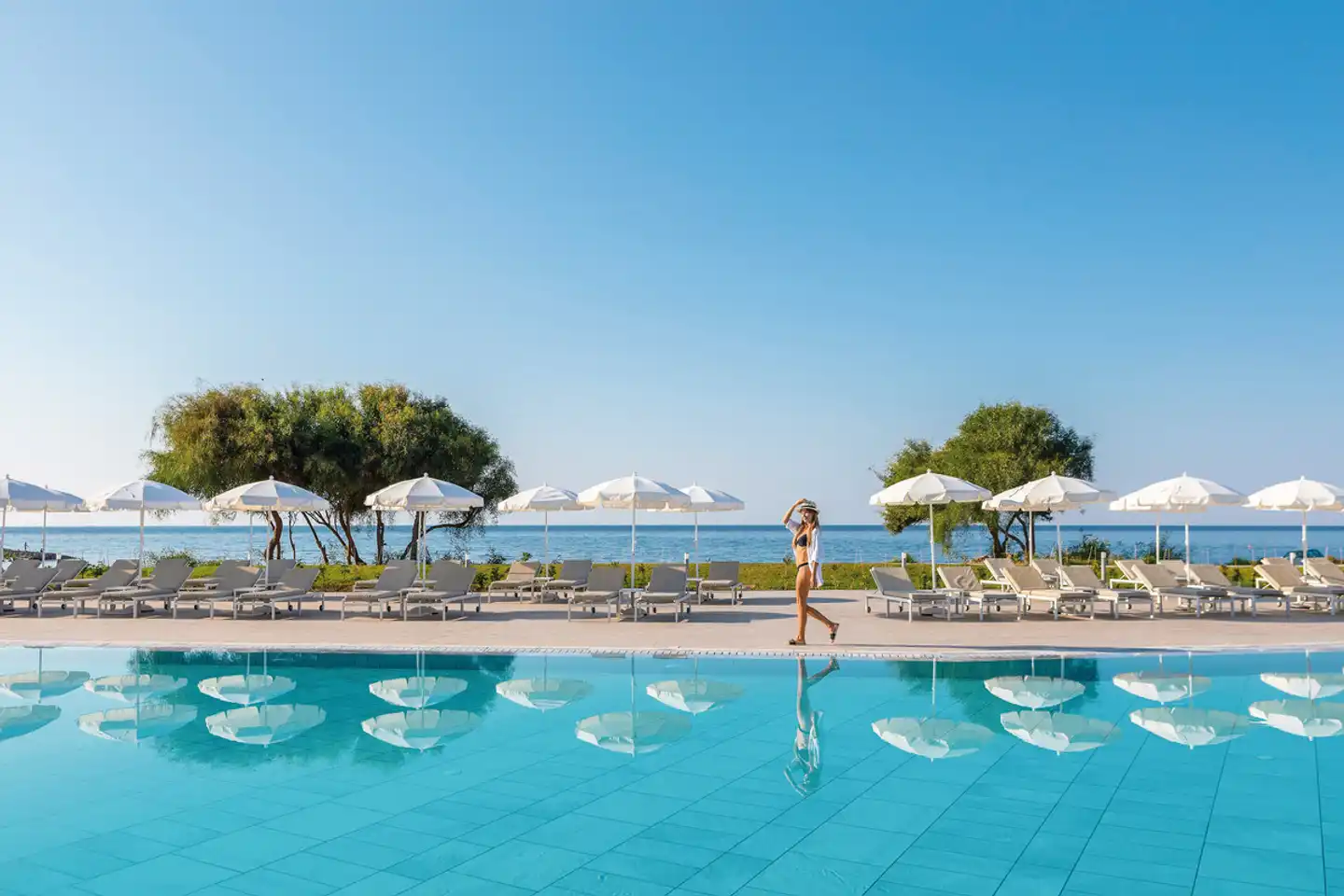 The Ivi Mare Pool