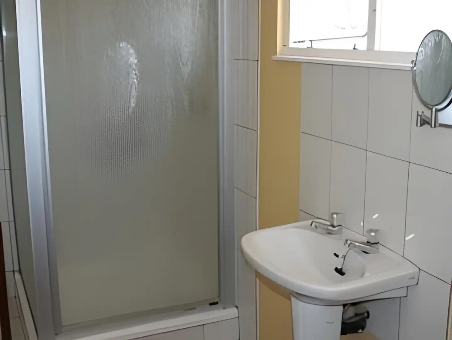 45 Broadway Lodge Badezimmer