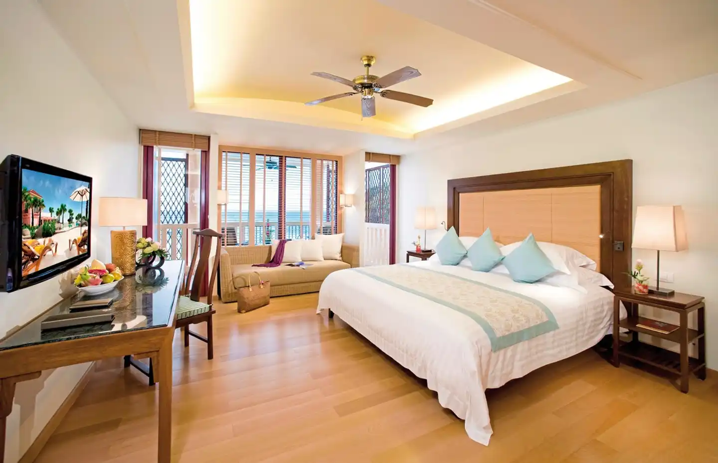 Centara Grand Beach Resort Phuket Wohnbeispiel