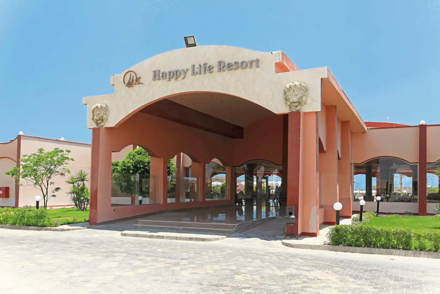 Three Corners Happy Life Beach Resort Aussenansicht