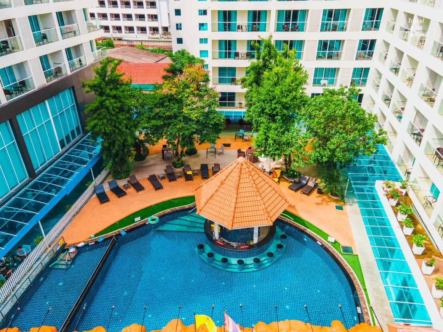 Centara Pattaya Hotel Aussenansicht