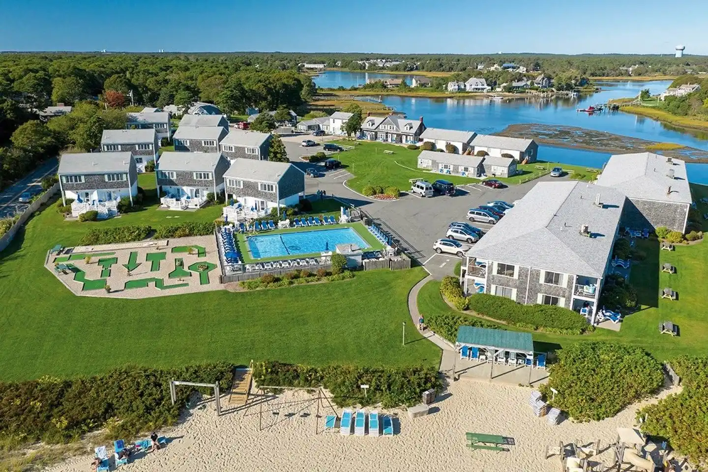 Green Harbor Resort Aussenansicht