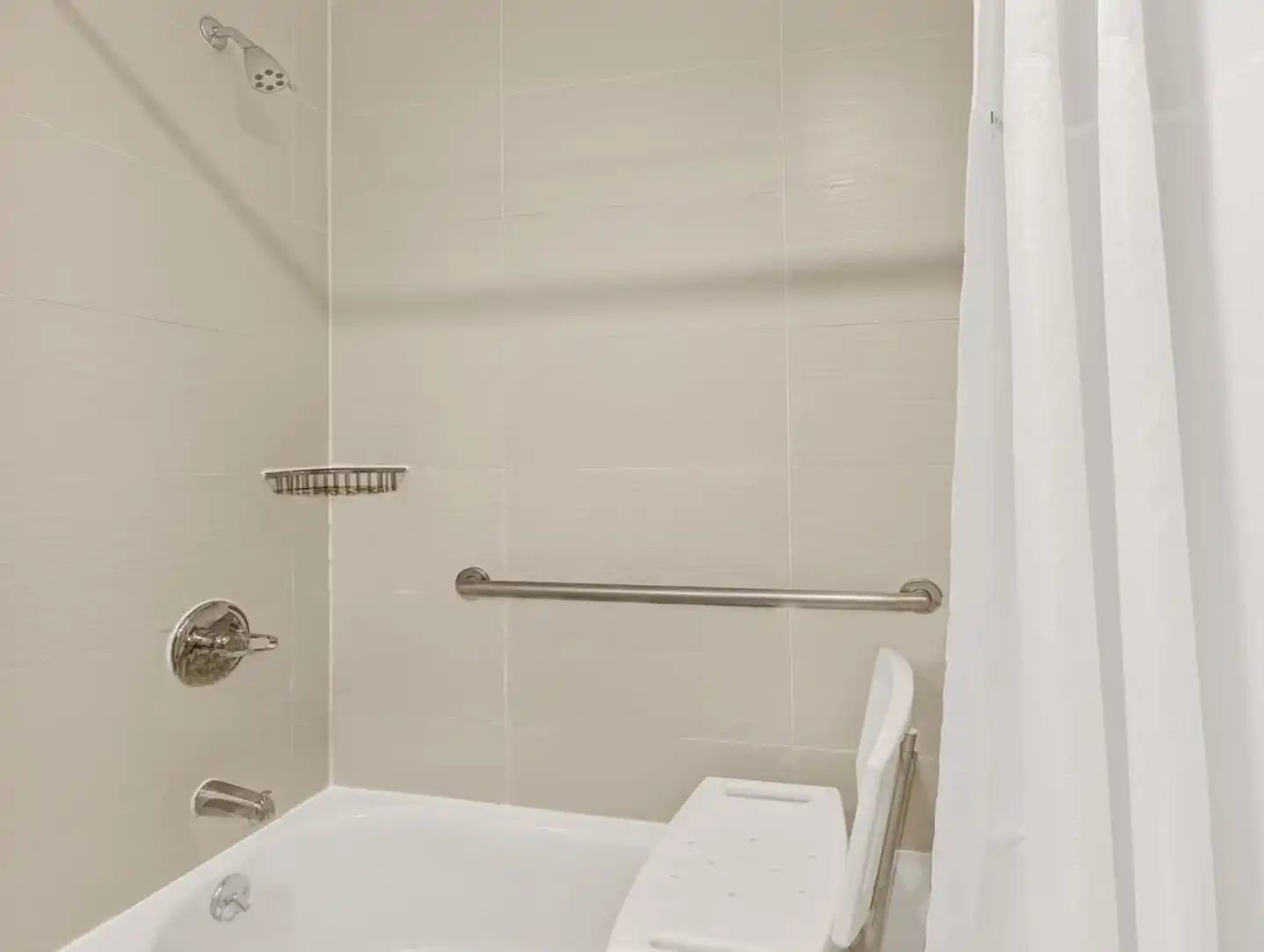 Wyndham Garden Long Island City Badezimmer
