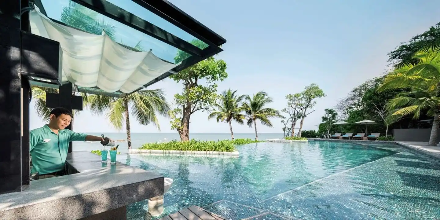 Cape Dara Resort Pool