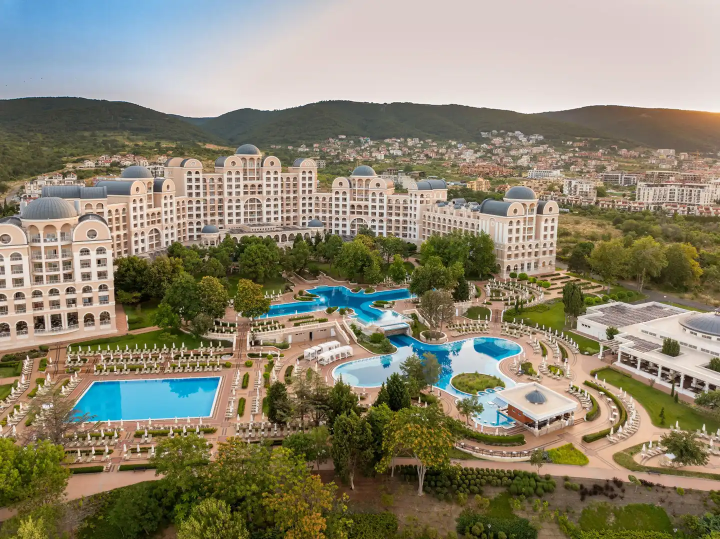 Dreams Sunny Beach Resort & Spa Aussenansicht
