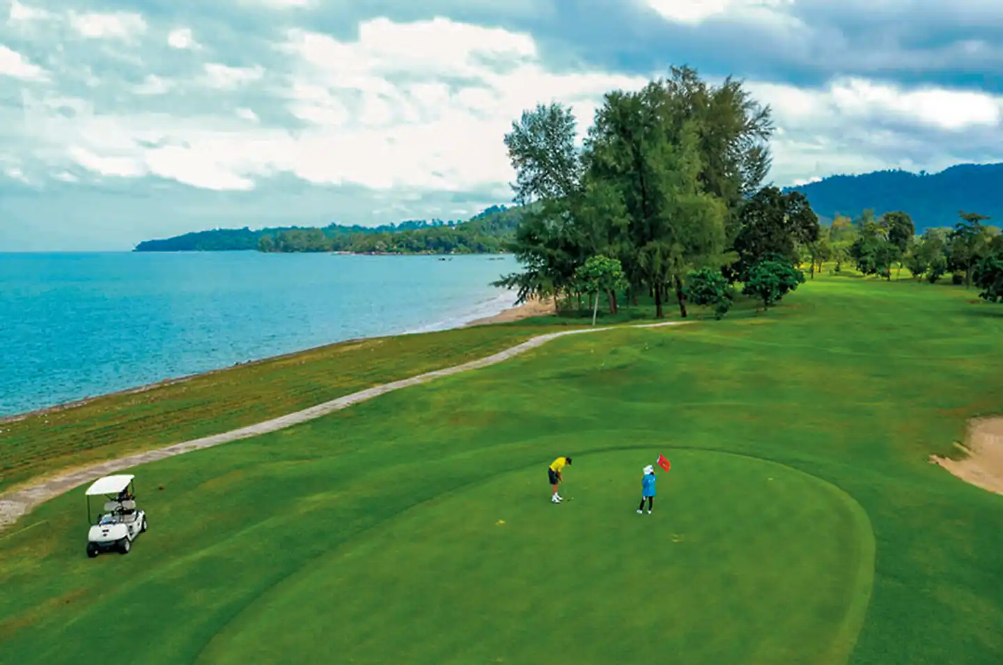 Apsara Beachfront Resort & Villa Sport und Entertainment
