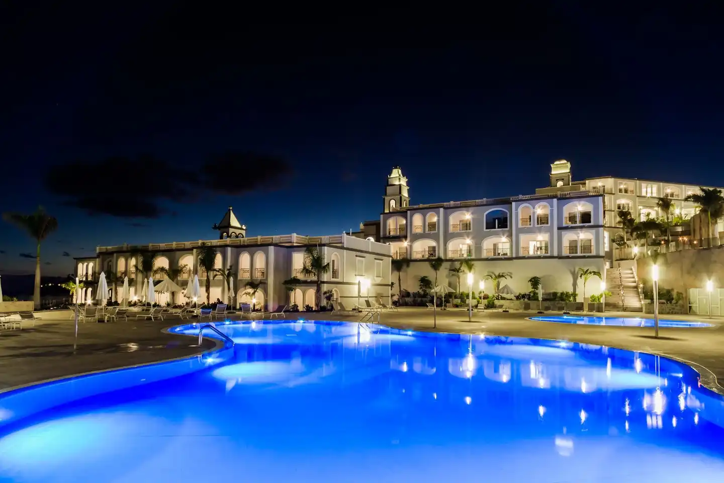 Royal Palm Resort & Spa Pool