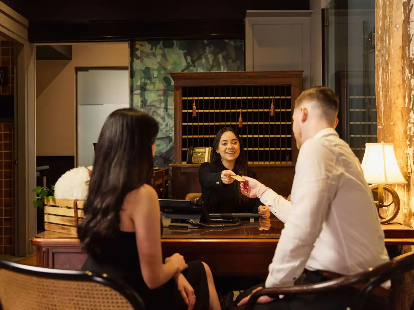 Hotel Woolstore 1888, Sydney - Handwritten Collection Personen