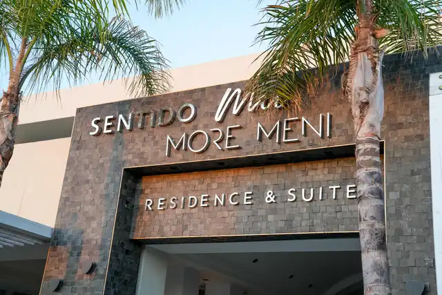 Sentido More Meni Residence & Suites Aussenansicht