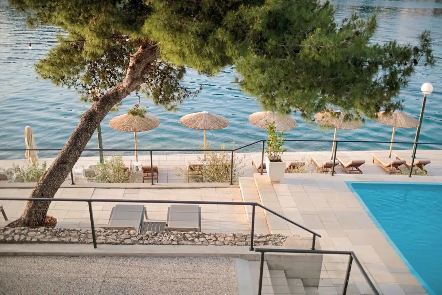 Milna Osam - Adults only Terrasse