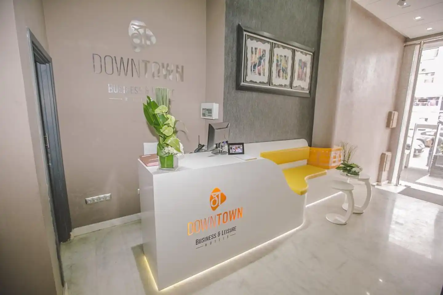 Down Town Hotel By Business & Leisure Hotels Badezimmer
