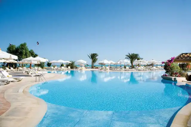 Mövenpick Resort & Spa El Gouna POOL
