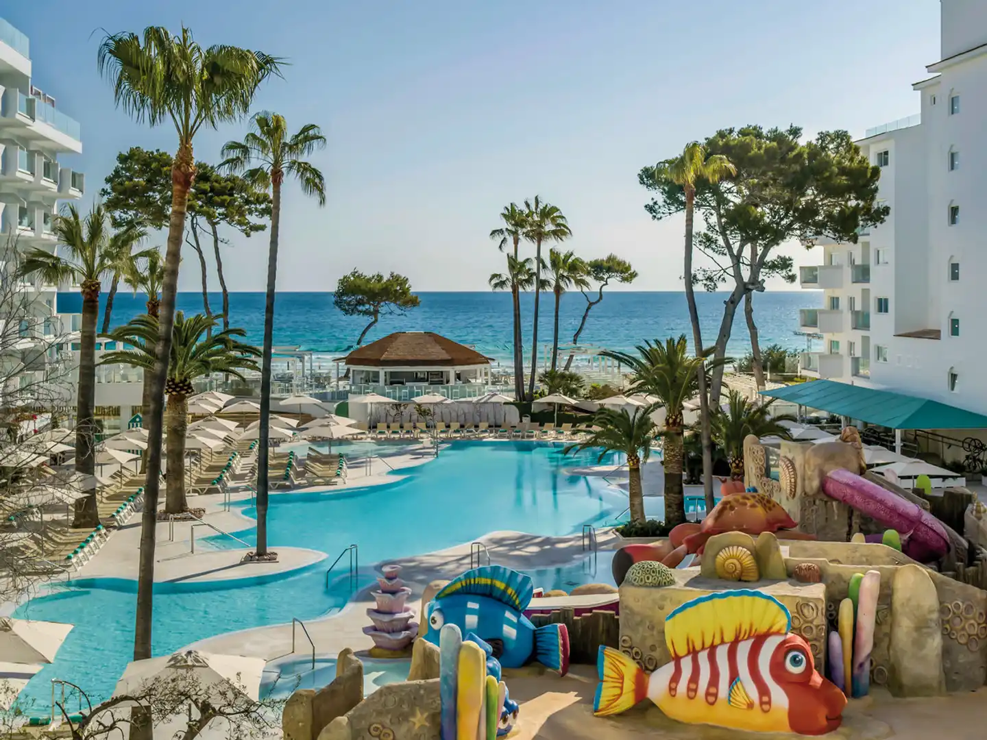 Iberostar Waves Alcudia Park Pool
