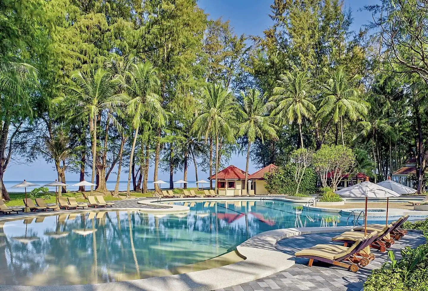 Dusit Thani Laguna Phuket Pool
