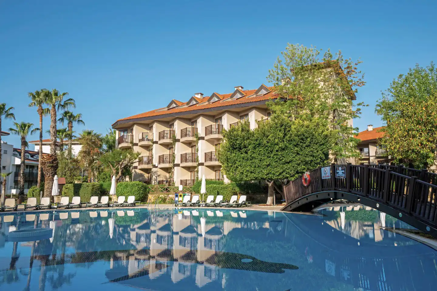 Alba Resort Aussenansicht