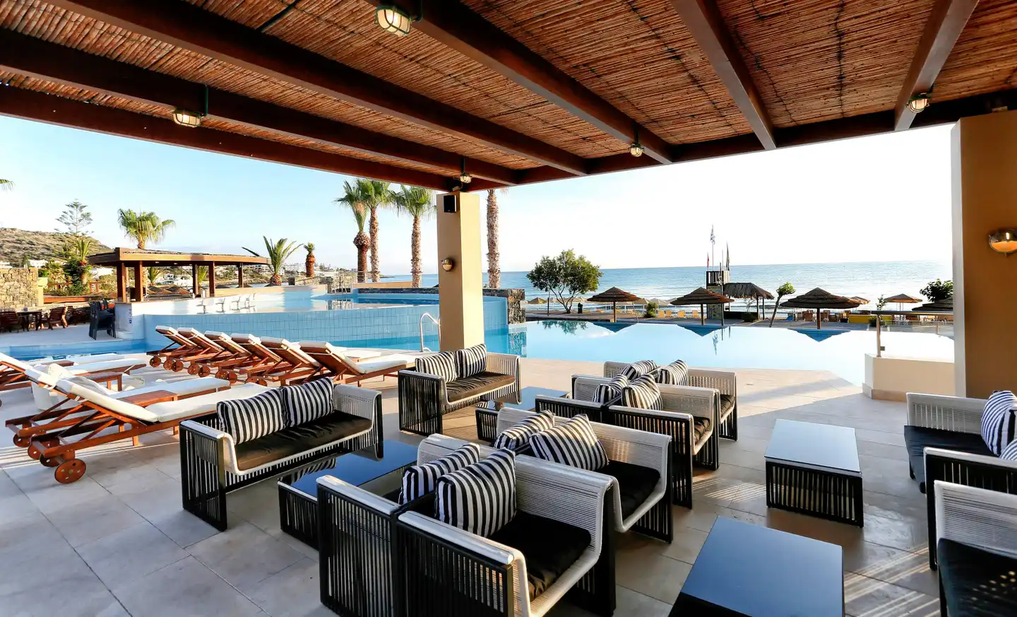 Blue Sea Beach Affiliated by Melia Terrasse