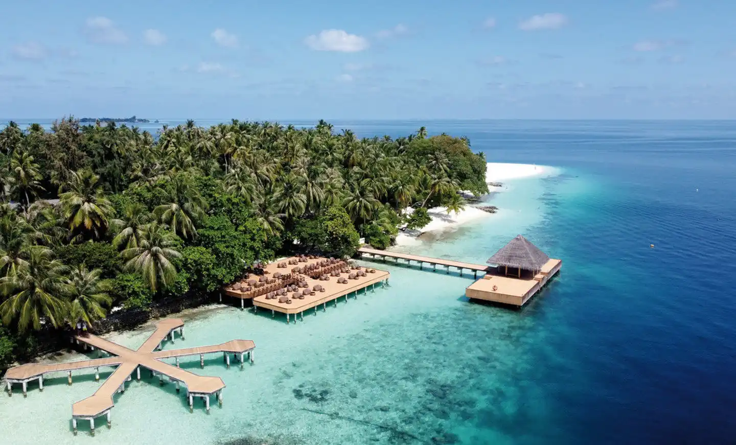 Fihalhohi Maldives Pool