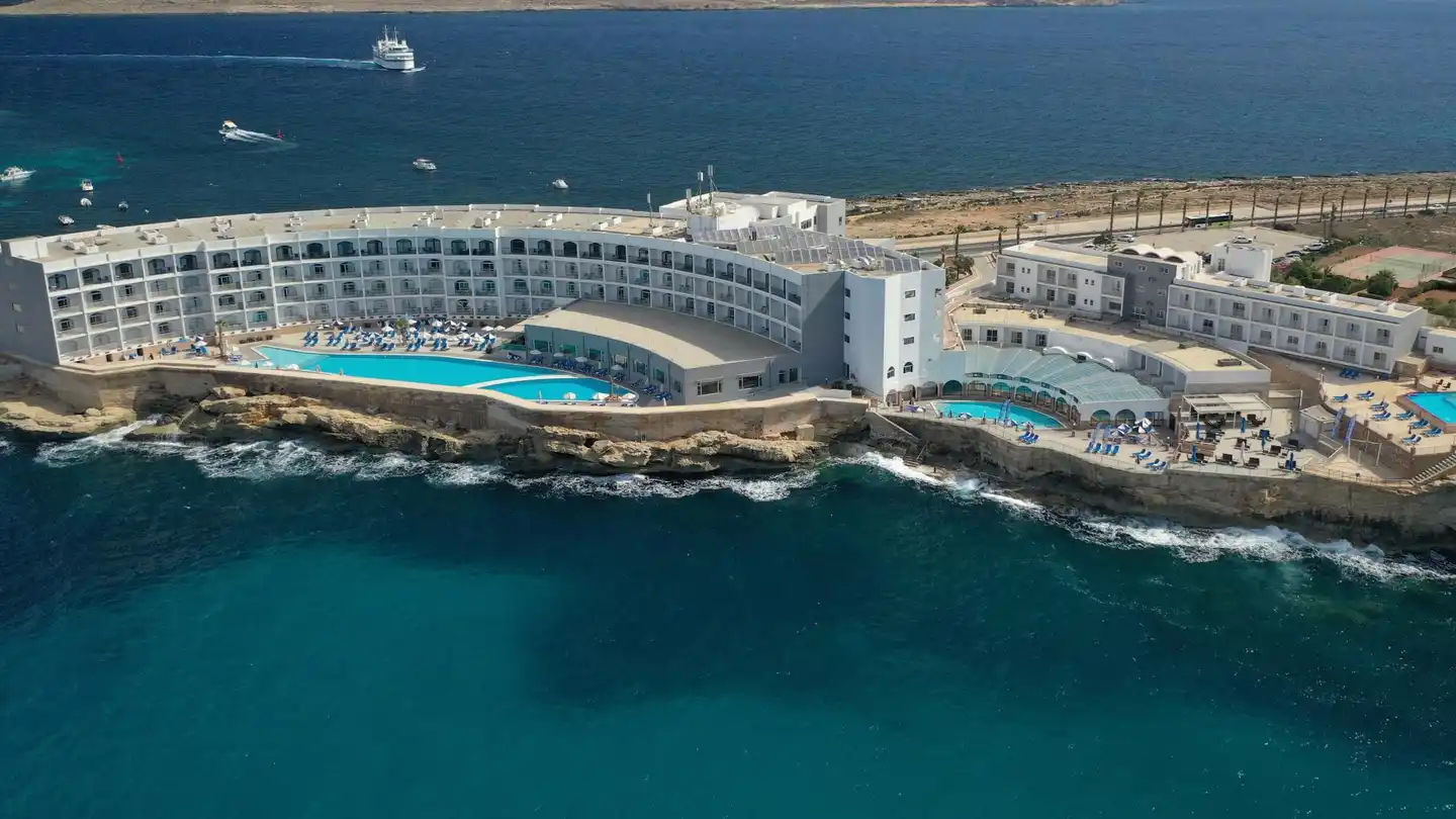 Paradise Bay Resort Aussenansicht