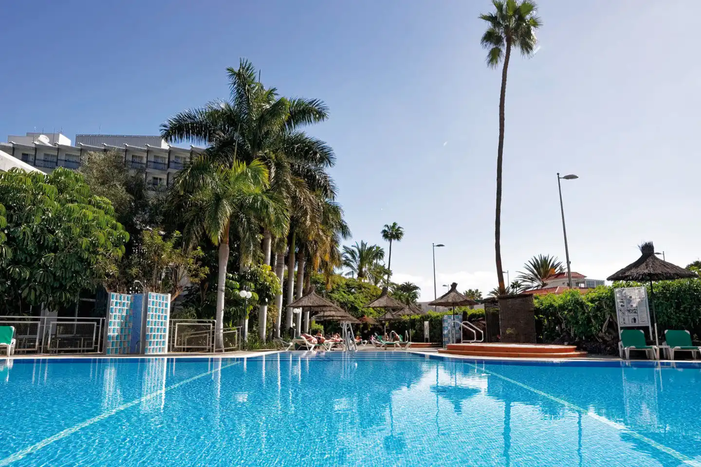 Relaxia Beverly Park Pool