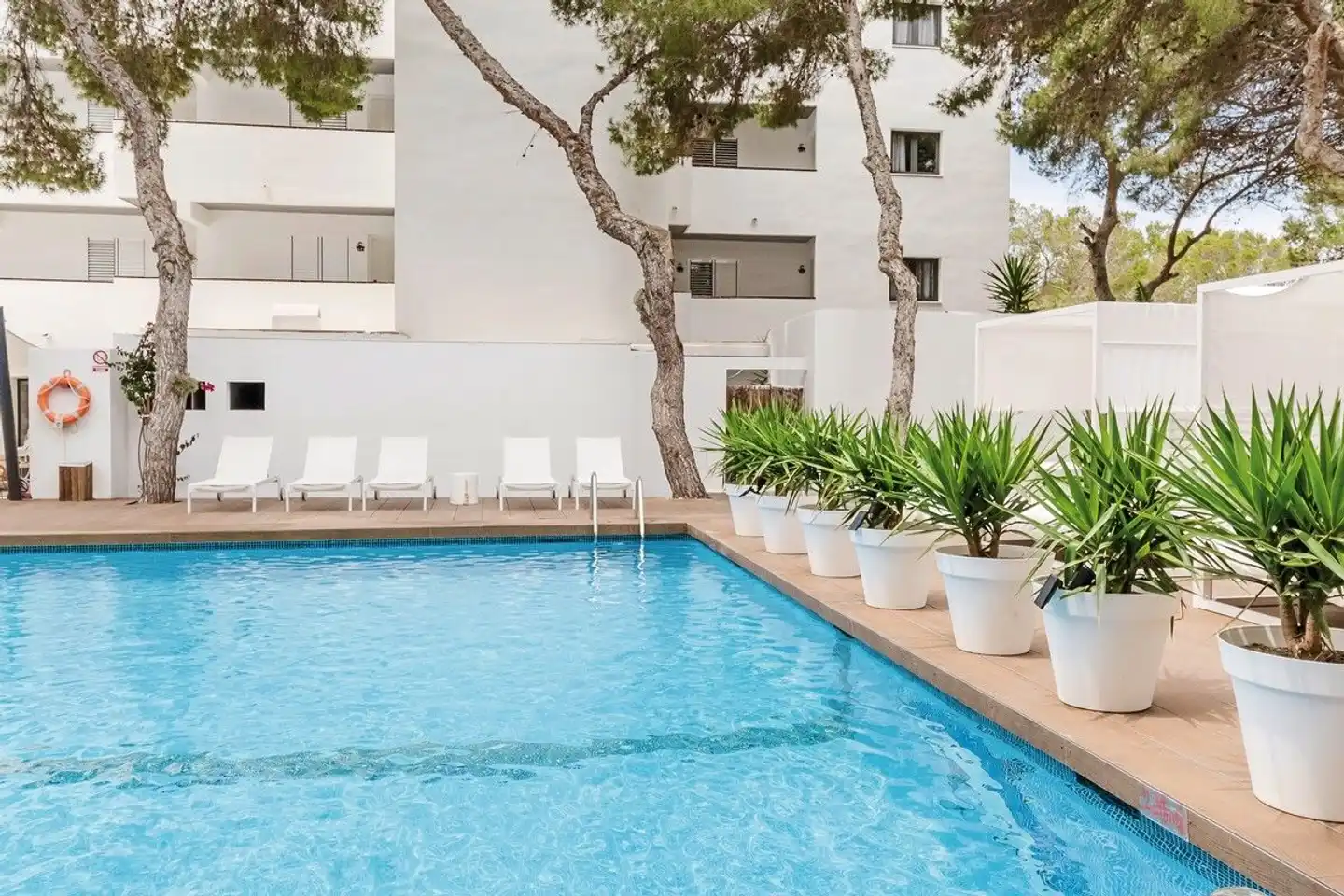 Es Pujols Appartements Pool