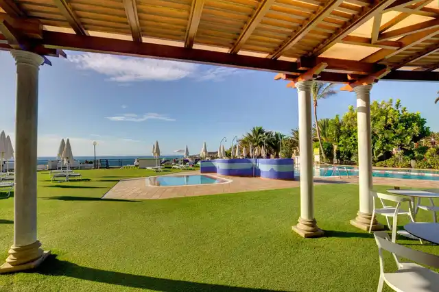 SBH Crystal Beach Sport und Entertainment