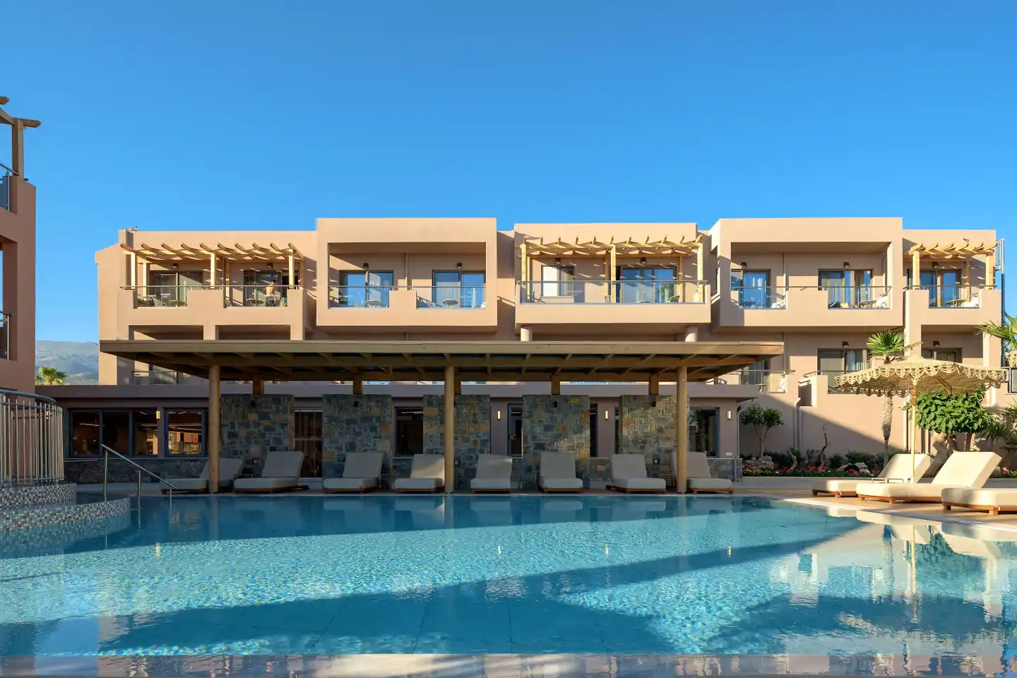 High Beach Pool