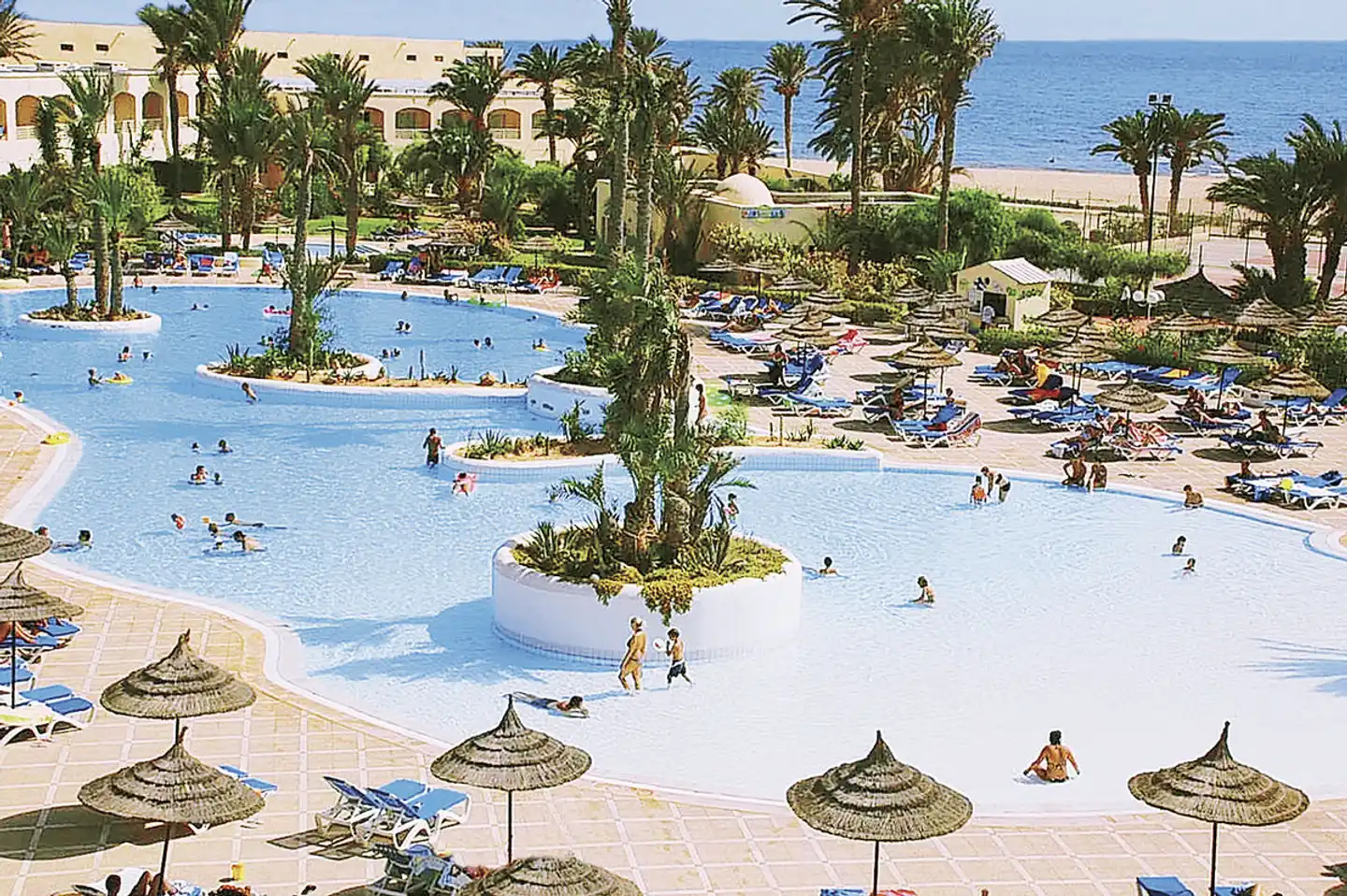 Zephir Pool
