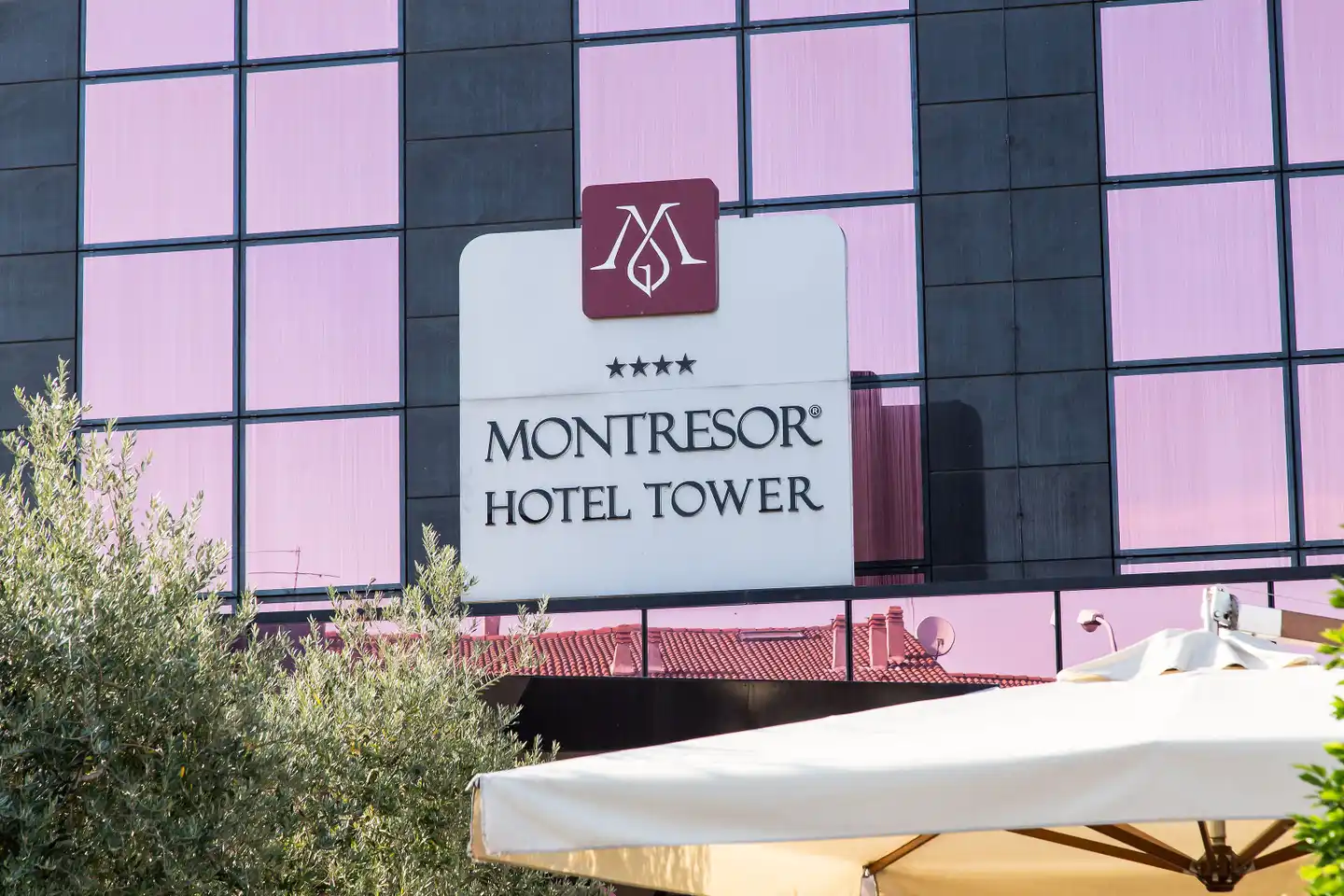 Montresor Hotel Tower Badezimmer