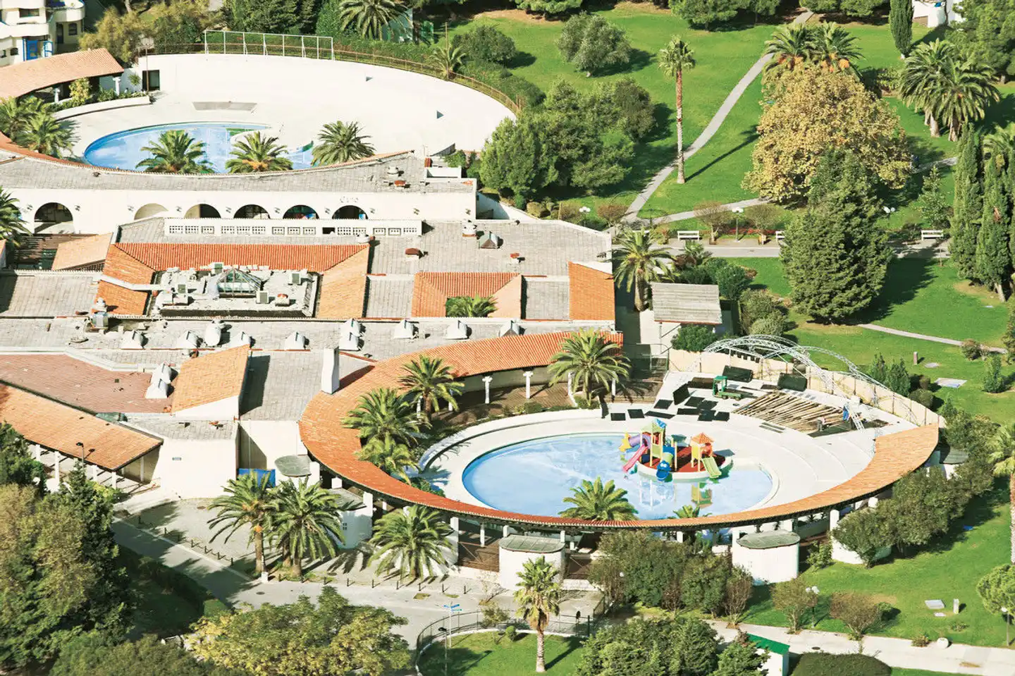 Slovenska Plaza Aussenansicht
