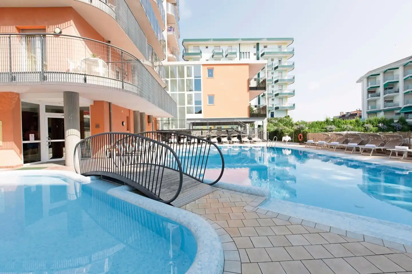 Aparthotel Sheila Pool