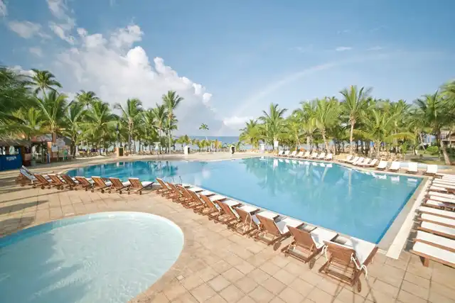 Viva Dominicus Palace by Wyndham Pool