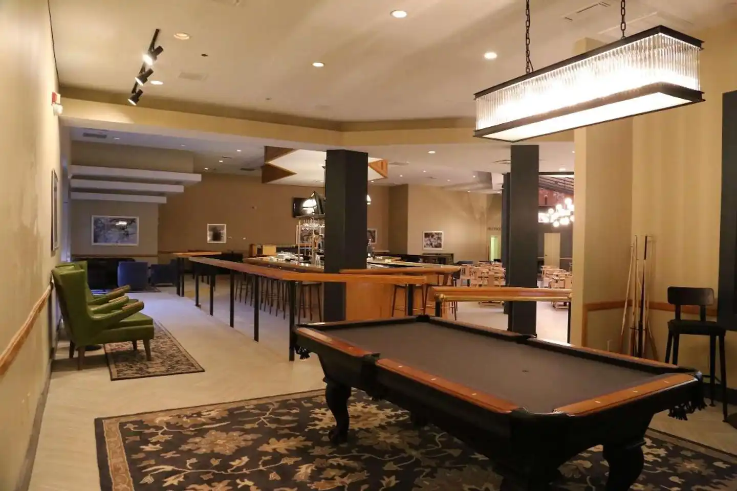 DoubleTree by Hilton Hotel Boston-Andover Lobby