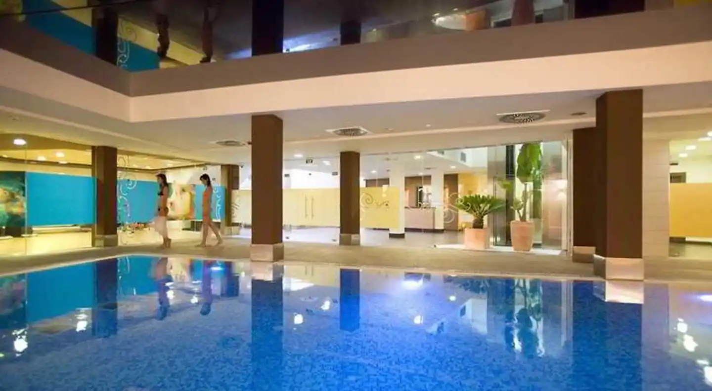 AR Imperial Park SPA Resort Calpe Hallenbad