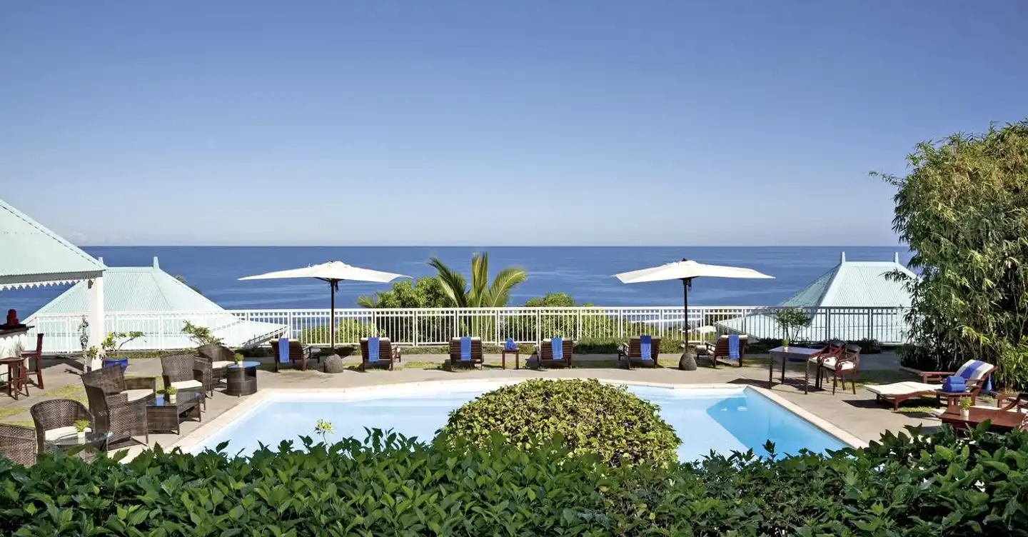 Blue Margouillat Pool