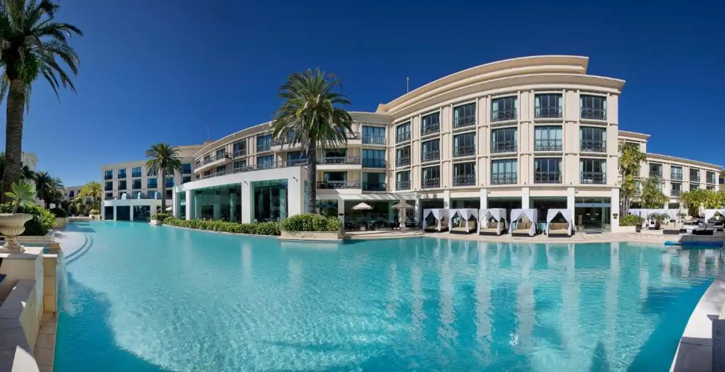 Imperial Hotel Gold Coast Aussenansicht