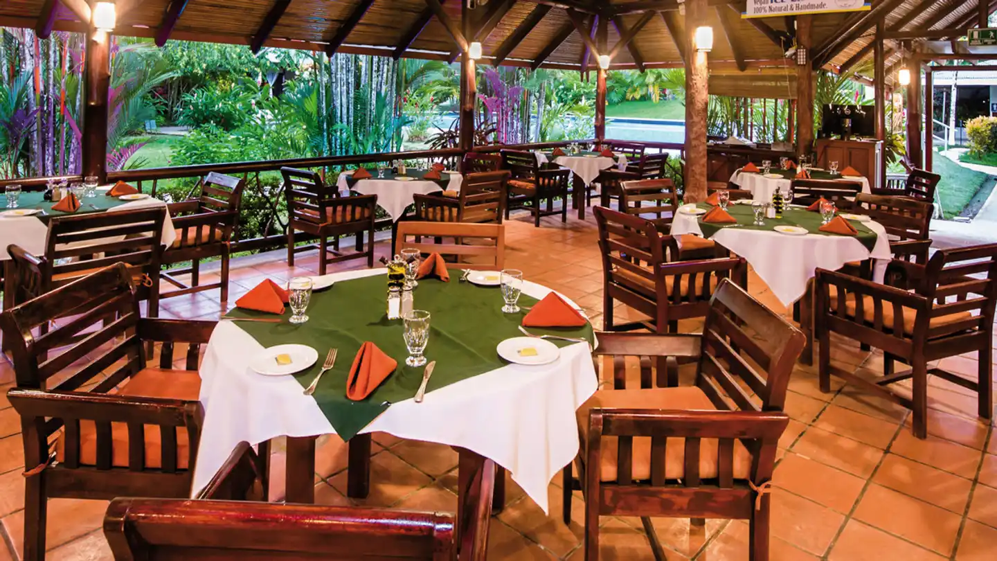 Villas Río Mar Restaurant