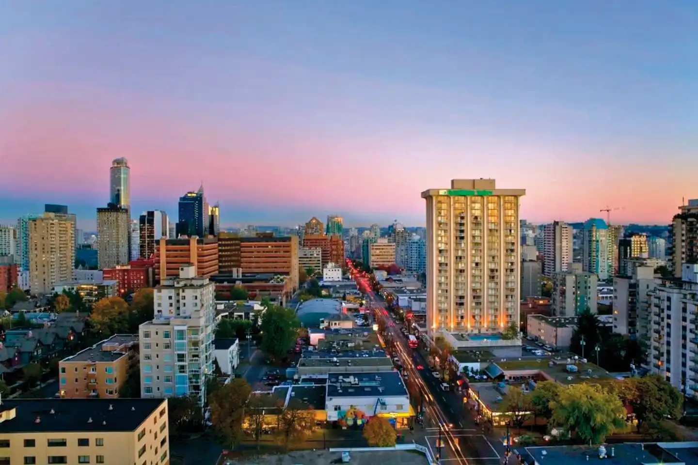 Sandman Suites on Davie Vancouver Aussenansicht
