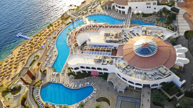 Reef Oasis Blue Bay Resort & Spa Aussenansicht