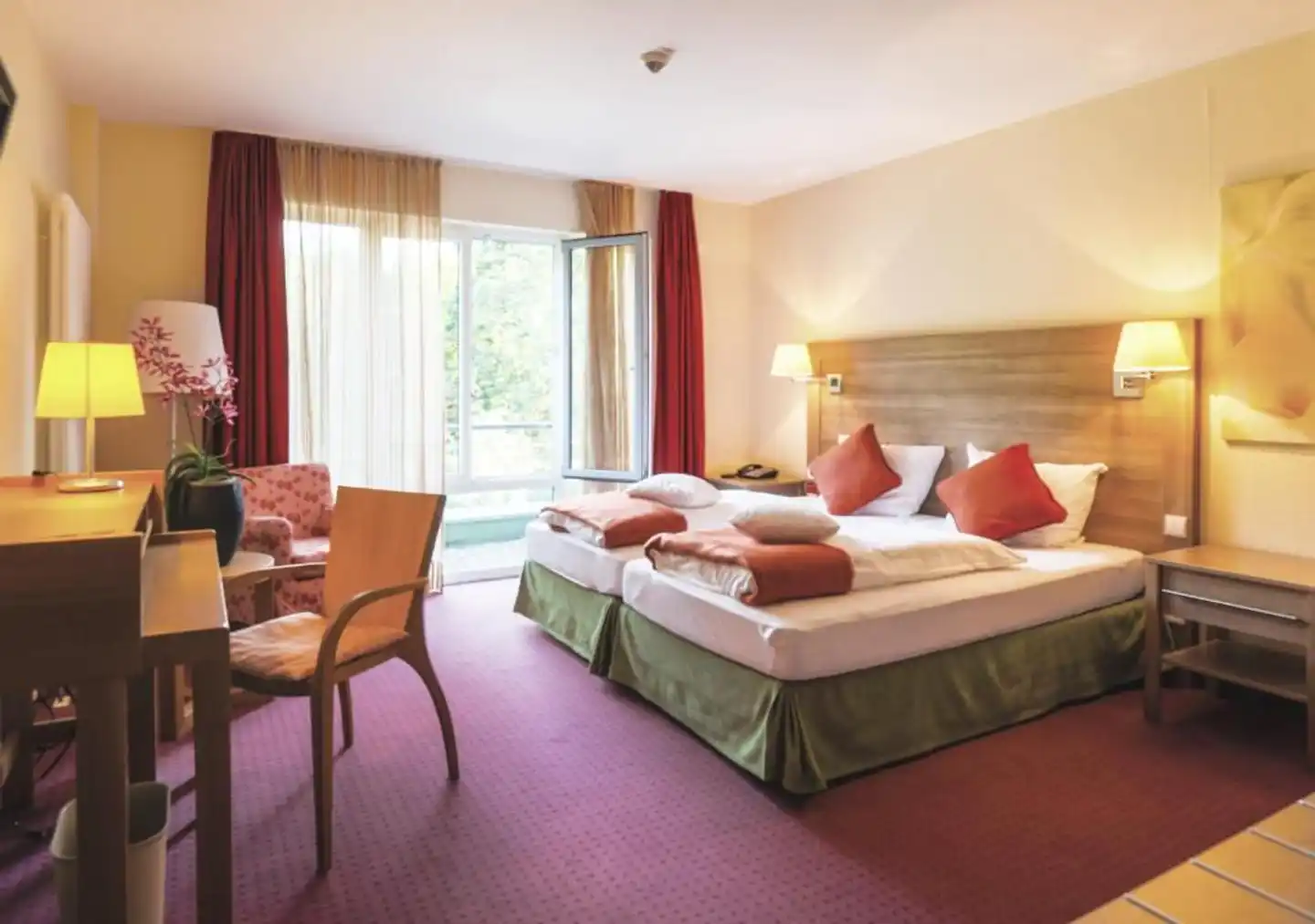 Nashira Kurpark Hotel Bad Herrenalb Wohnbeispiel