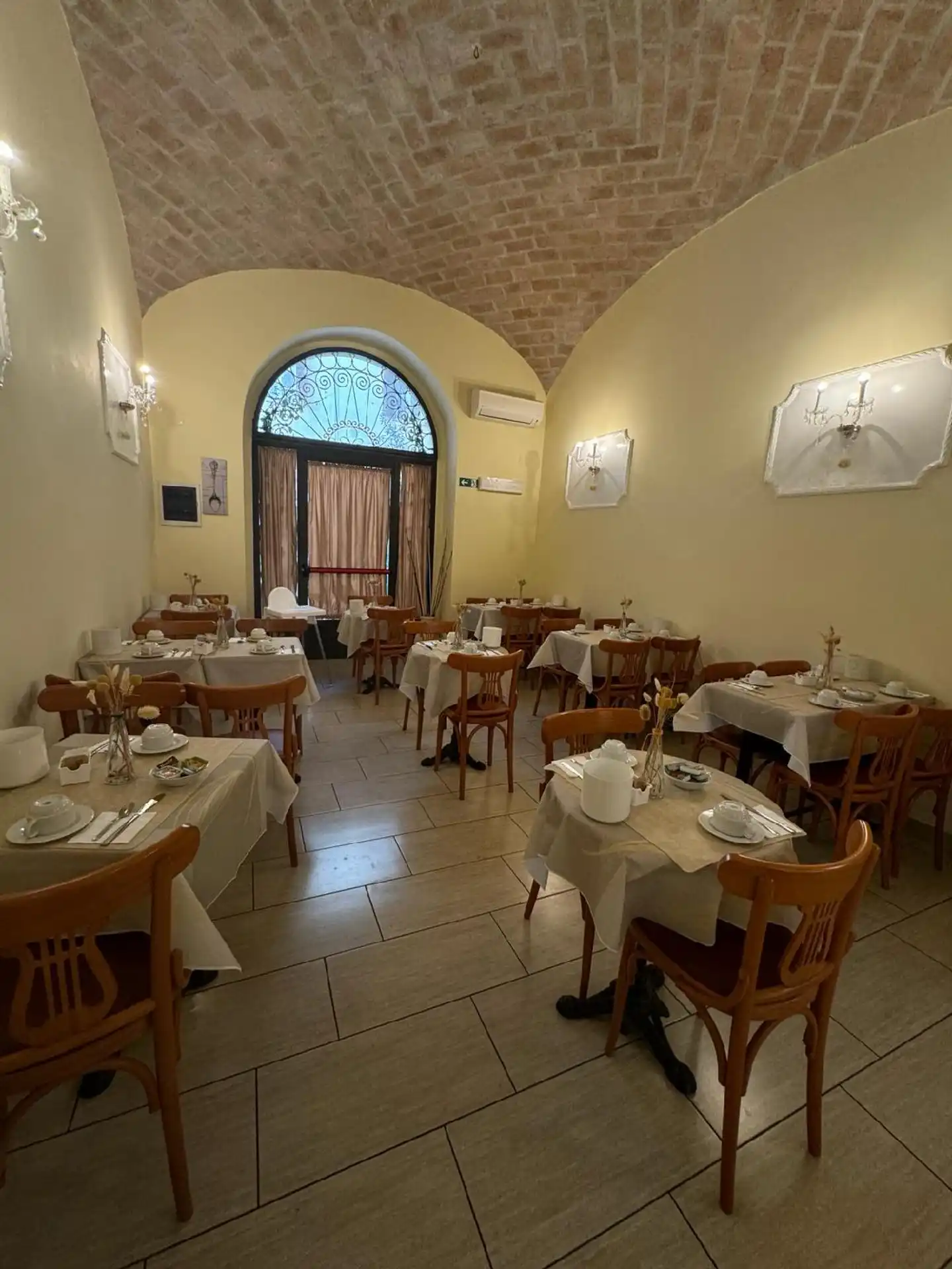 Romantica Restaurant