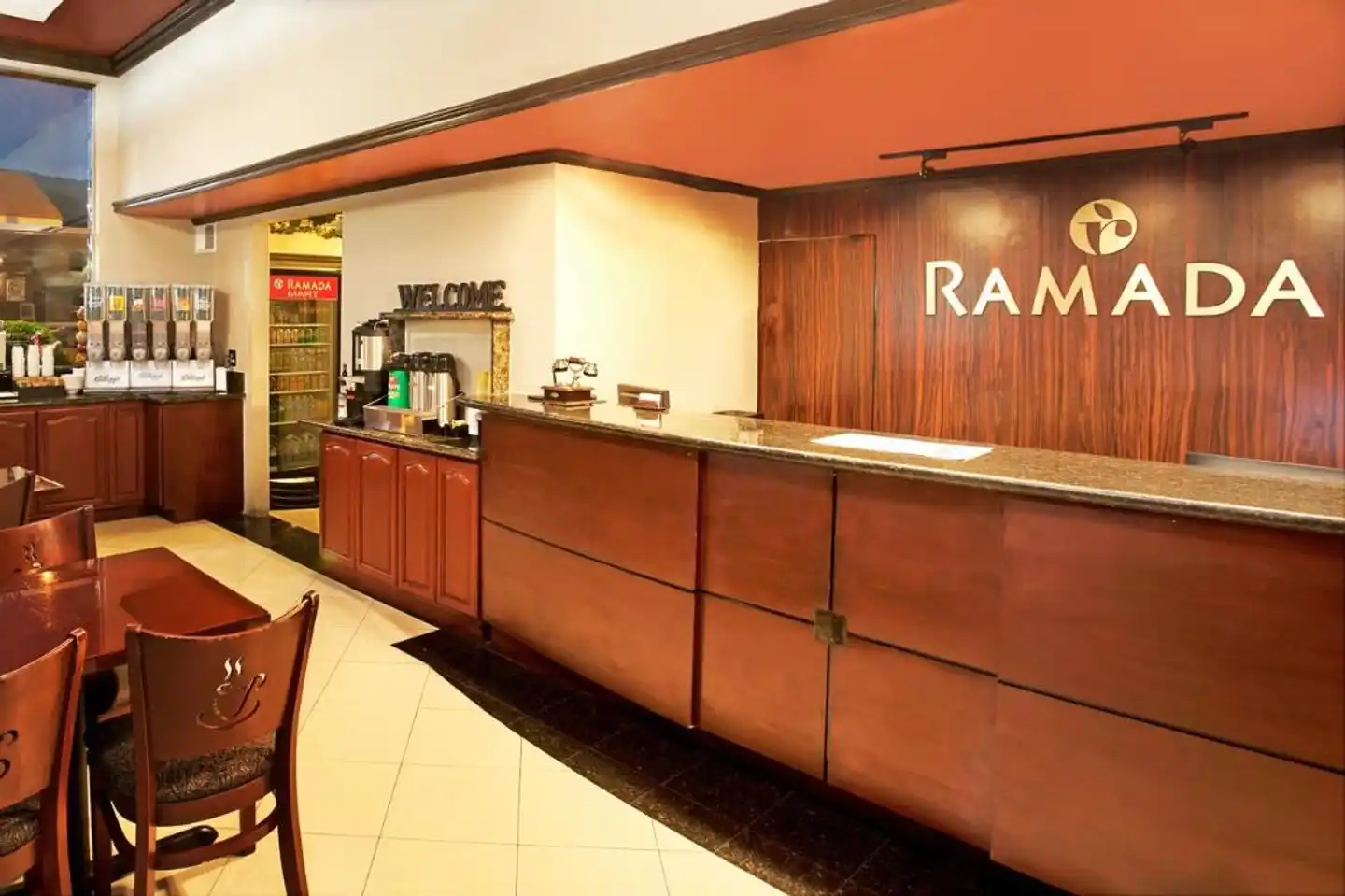 Ramada by Wyndham Pasadena Lobby