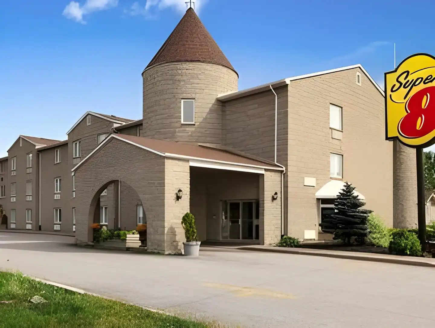 Super 8 by Wyndham North Bay Aussenansicht