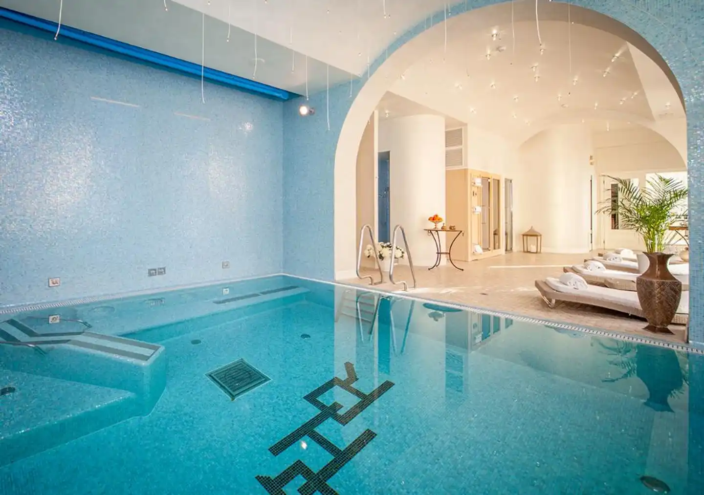 Residenza Parco Fellini Hallenbad