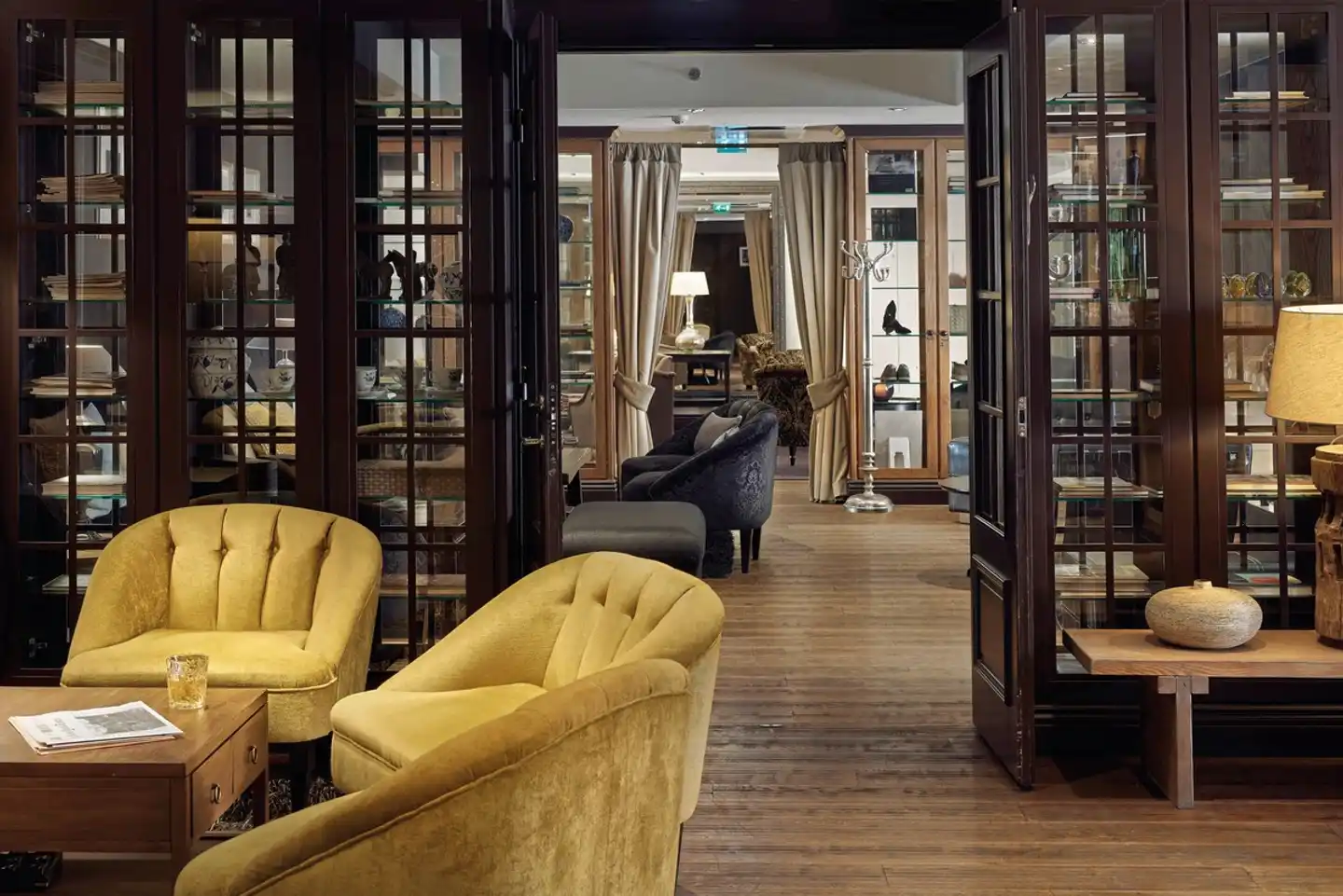 Hotel Haven Lobby