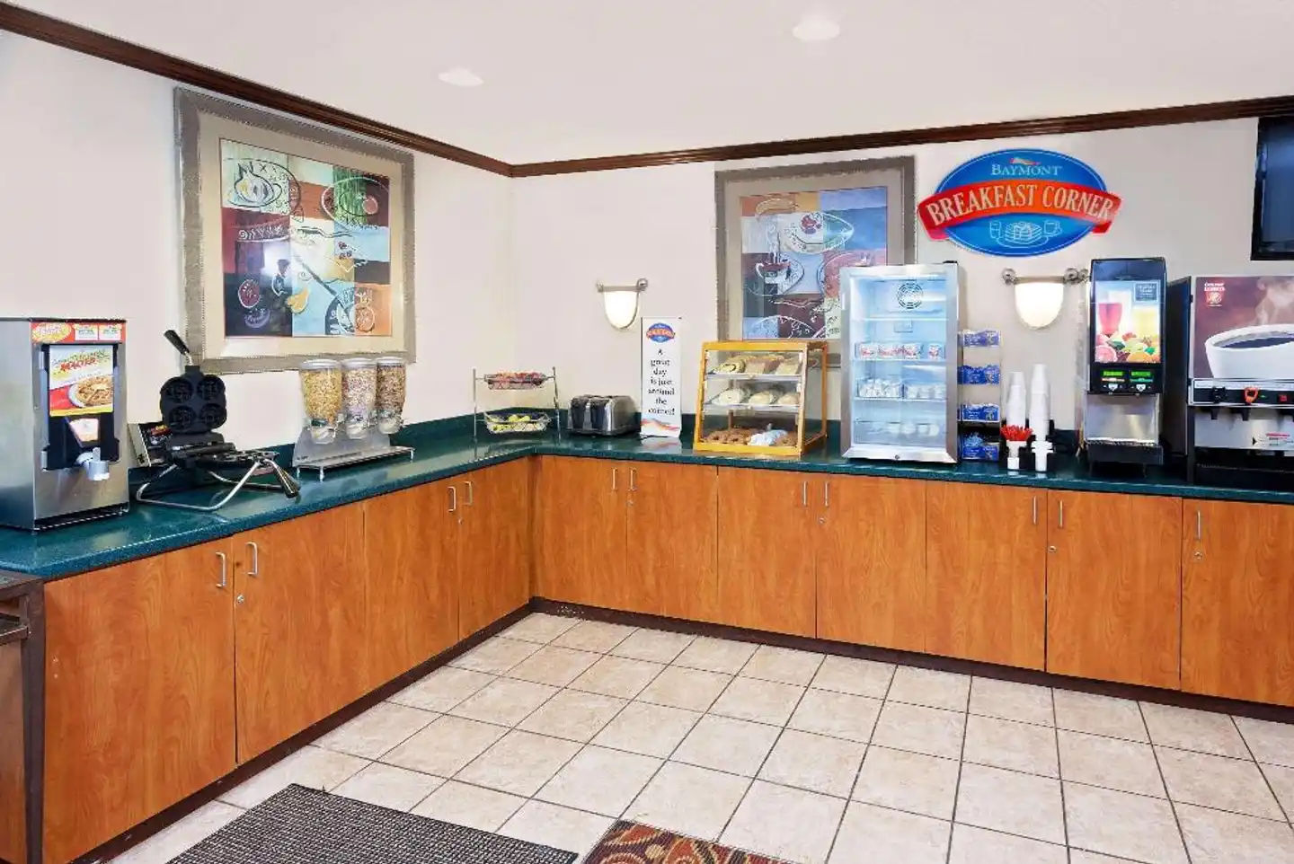 Baymont by Wyndham St. Joseph/Stevensville Lobby