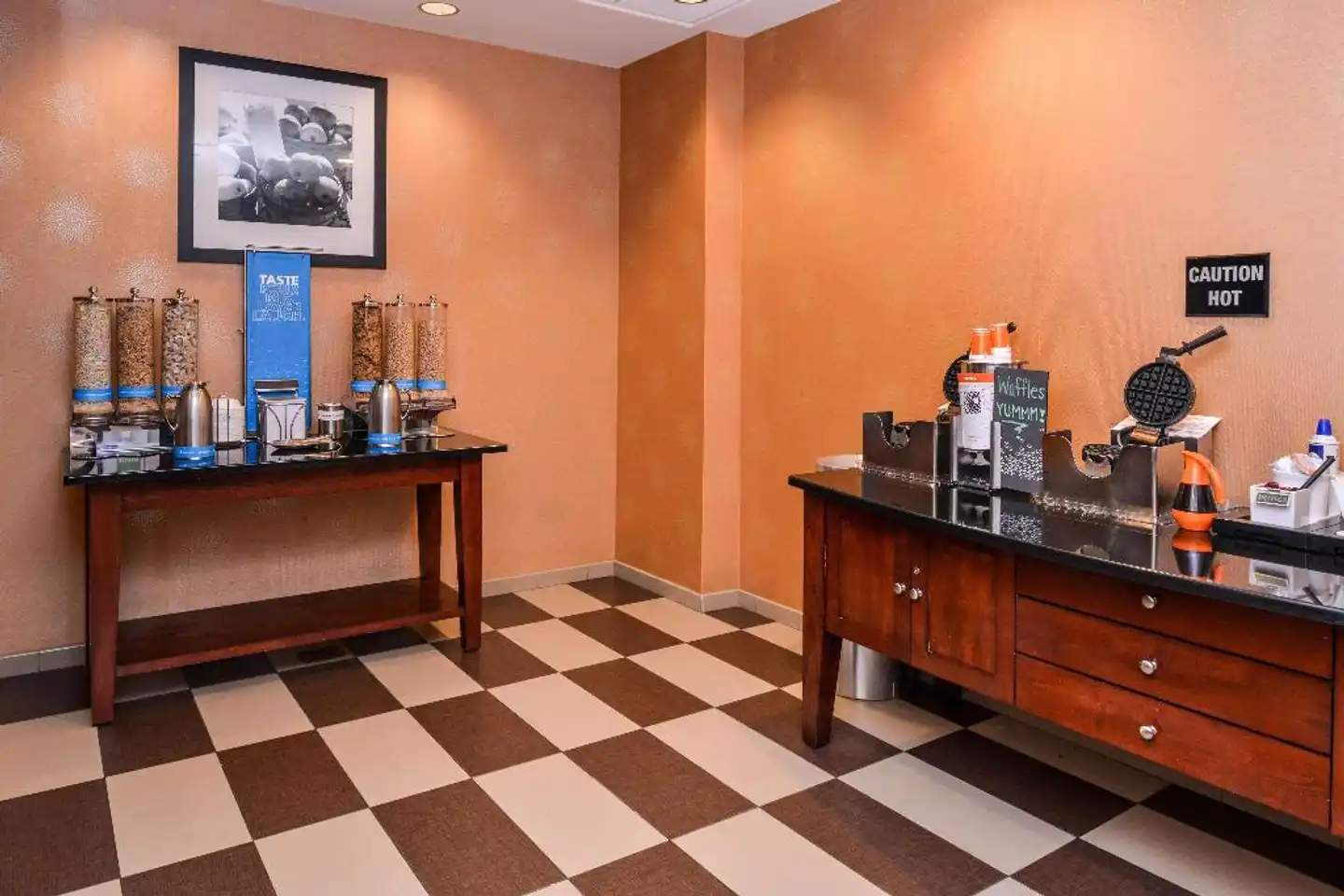 Hampton Inn & Suites Plymouth Wohnbeispiel