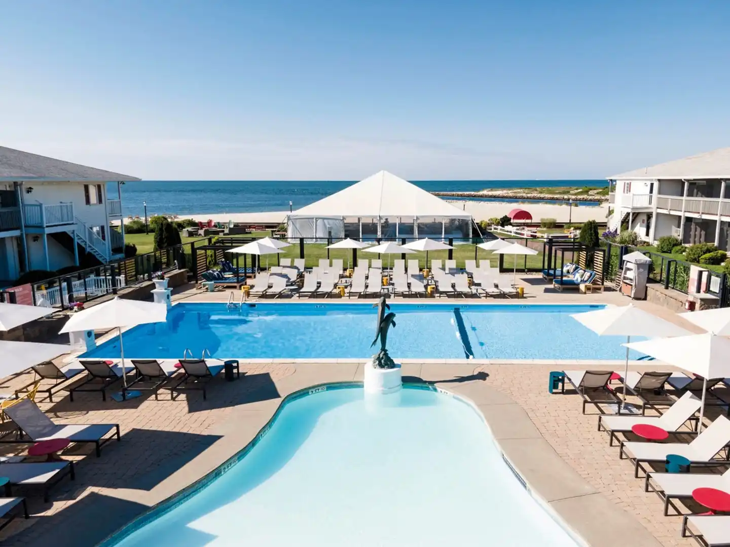 Red Jacket Beach Resort Pool