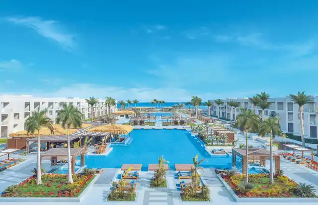 Steigenberger Resort Ras Soma Pool