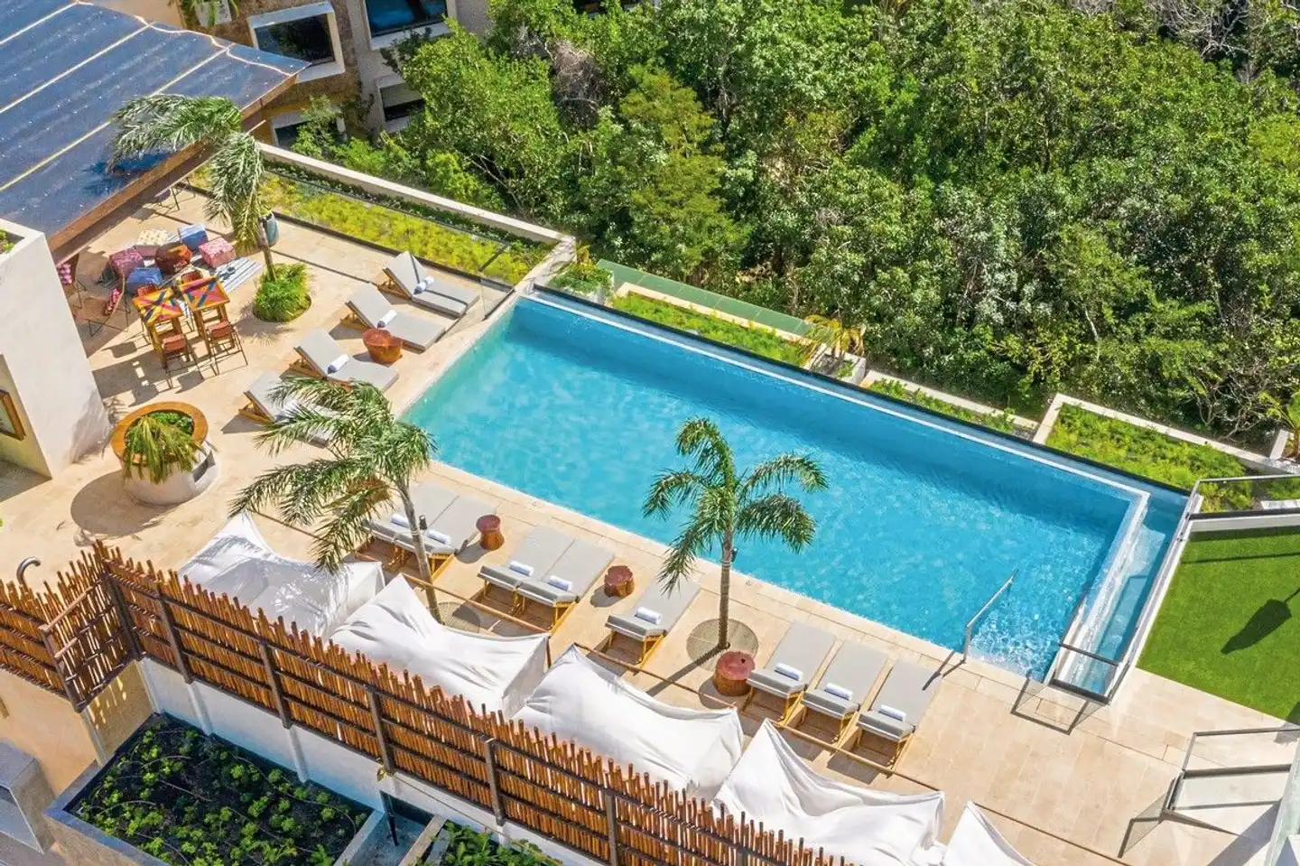 Aloft Tulum Pool